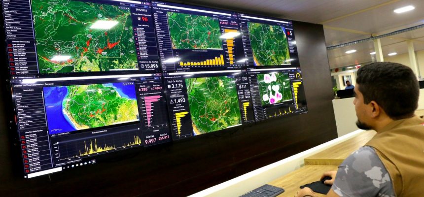 O Instituto de Proteção Ambiental do Amazonas (Ipaam) registrou uma redução de 7,57% na área desmatada no Estado, entre 1º e 31 de março de 2025, totalizando 8.302 hectares, contra 8.982 hectares no mesmo período de 2024. O número de ocorrências também caiu 56,77%, com 1.017 alertas, comparado a 2.353 no mês de março do ano anterior.